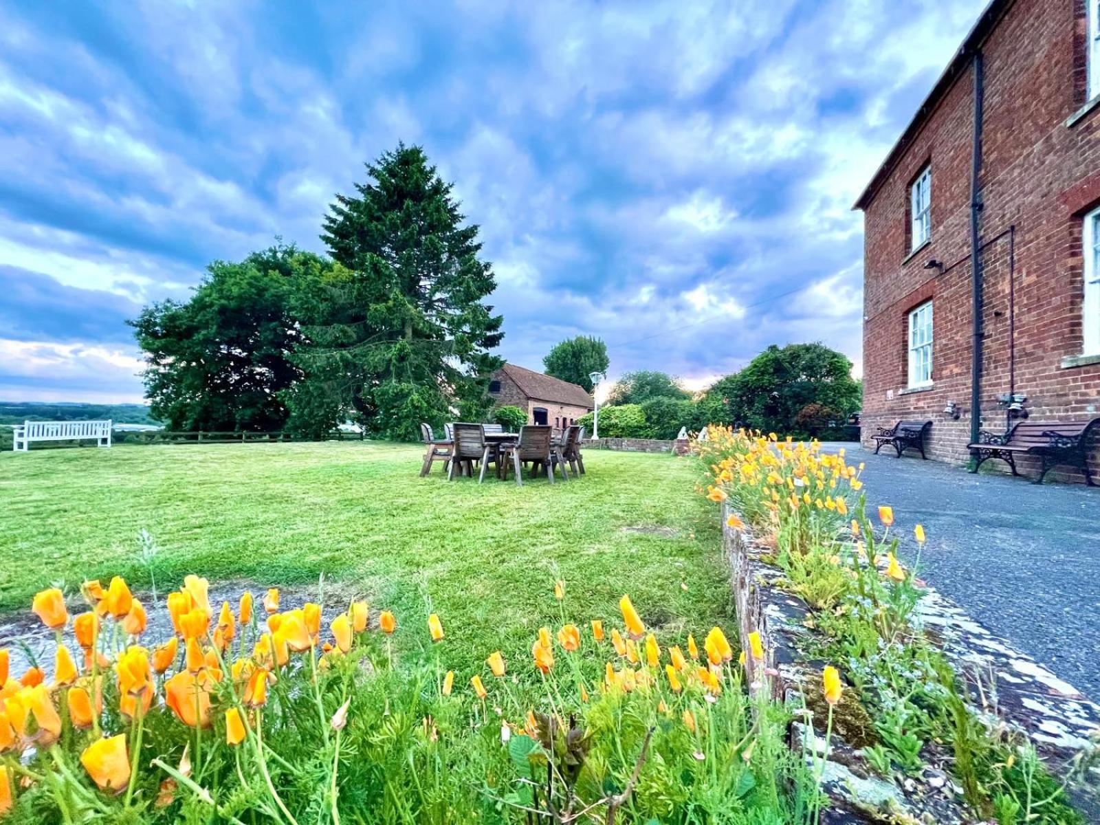 Colthrop Manor B&B Thatcham Exteriör bild